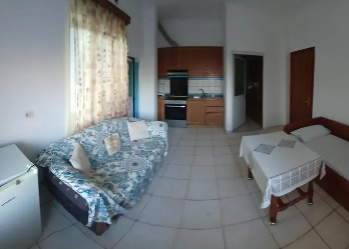 Guest house Martini - Borsh *